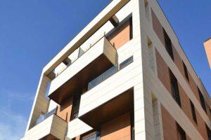 مزایا-و-معایب-استفاده-از-سرامیک-برای-نمای-ساختمان